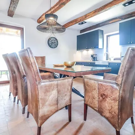 빌라 Botanica Istria